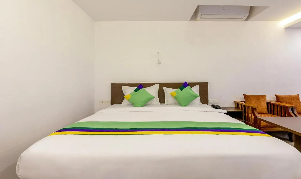 Treebo Trend Airport Avenue Plaza Cochin Airport Hotel Kochi India