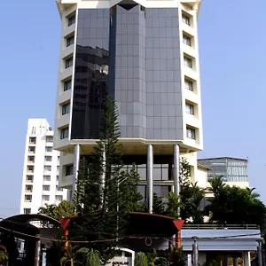 Hotel Gokulam Park